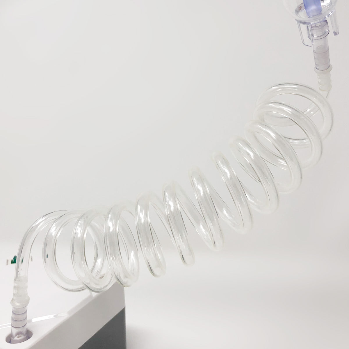 nebulizer self retracting tidy tubing captive technologies