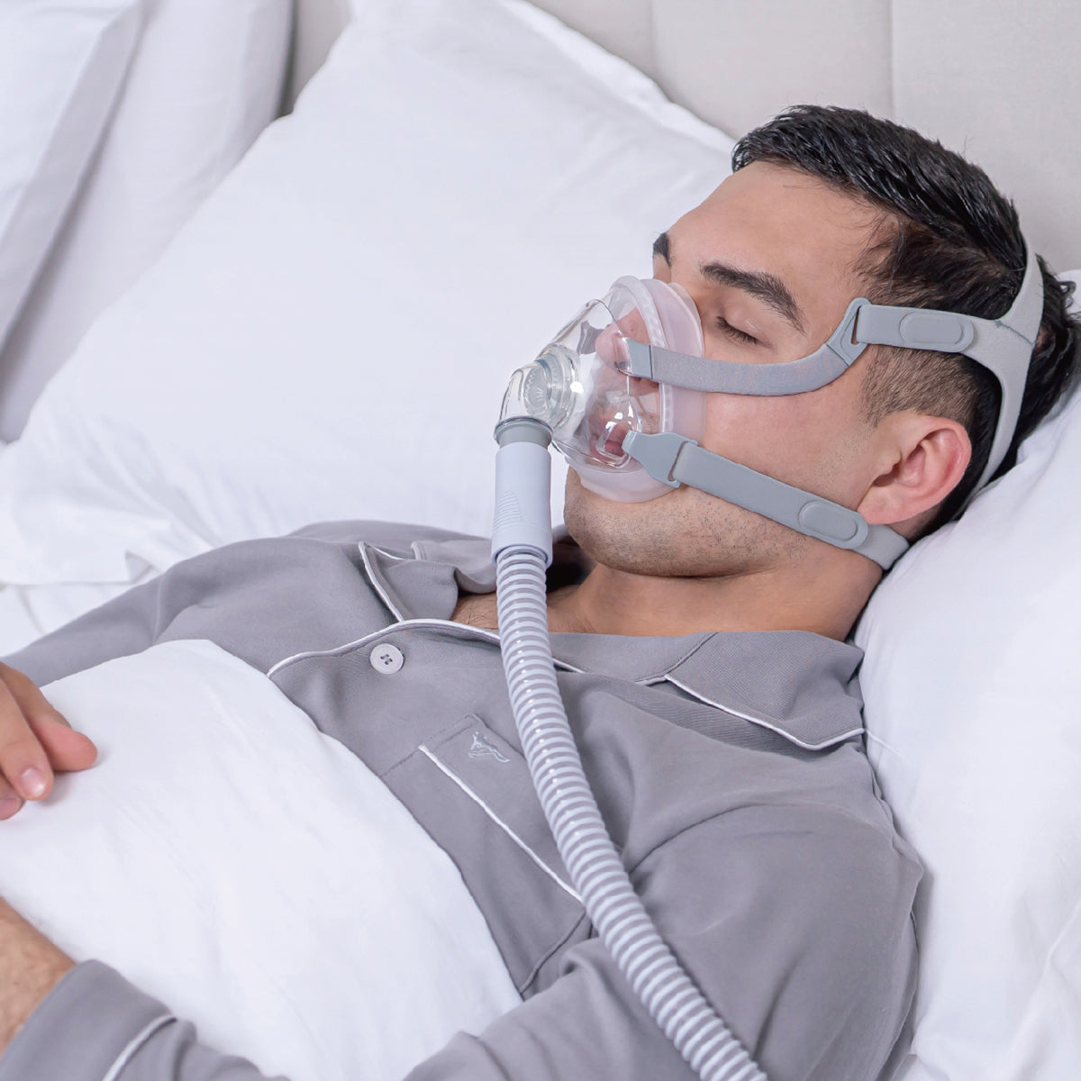 siesta 2 full face mask in bed
