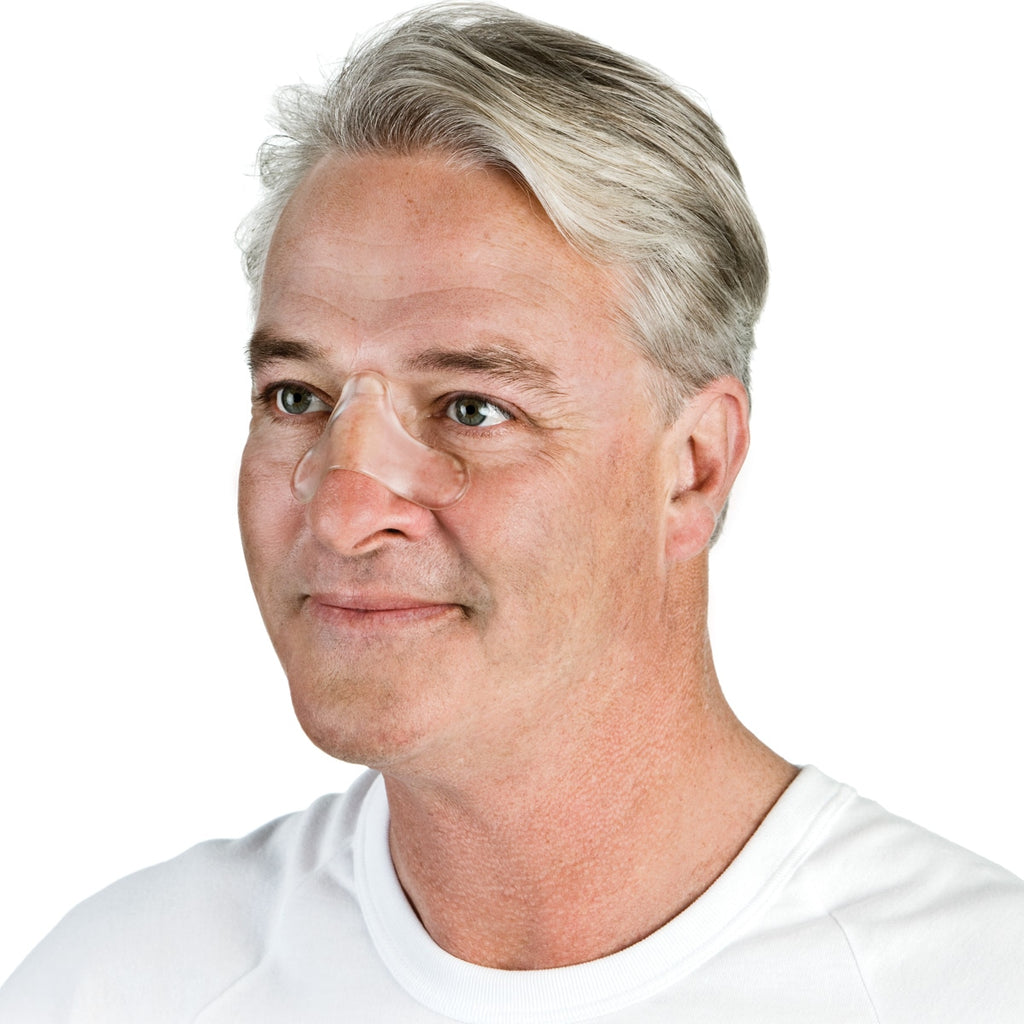 Man wearing Gecko mask pad