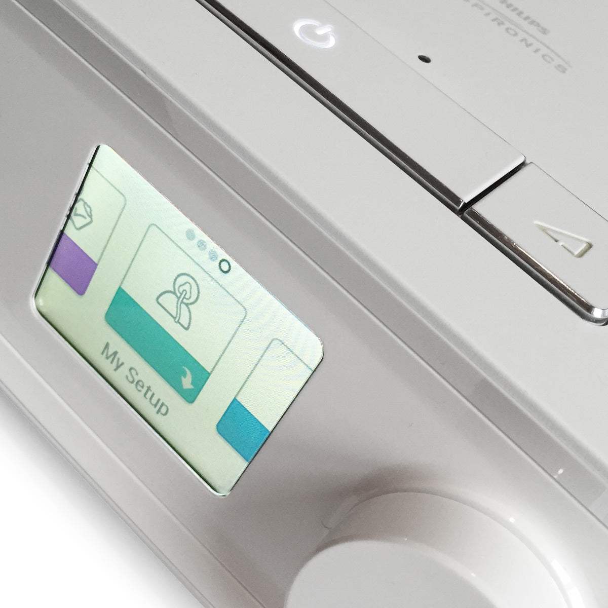 Dreamstation 700 Auto BiPAP Close Up